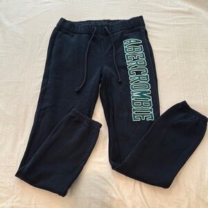 Abercrombie & Fitch women  Black Joggers